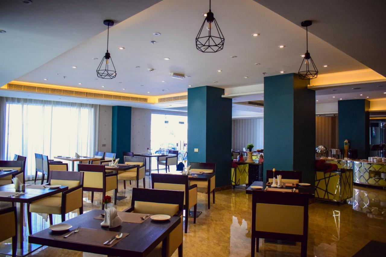 The Secure Inn Hotel Muscat Exterior photo